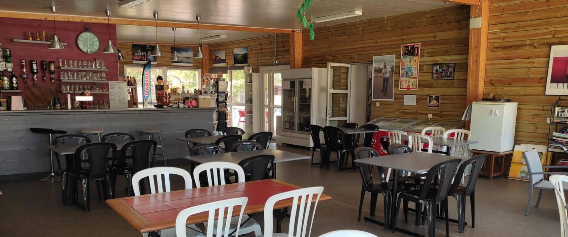 camping bar
